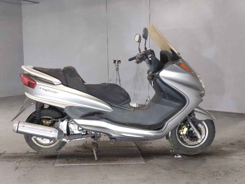 Yamaha Majesty 250