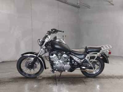 Suzuki Intruder 250LC