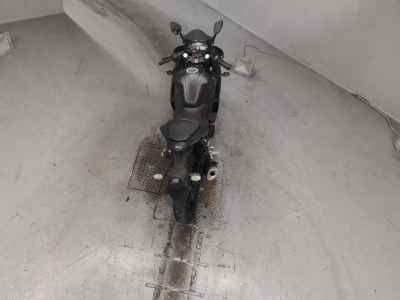 Yamaha YZF-R25 2015