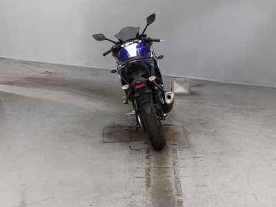 Yamaha YZF-R25 2016