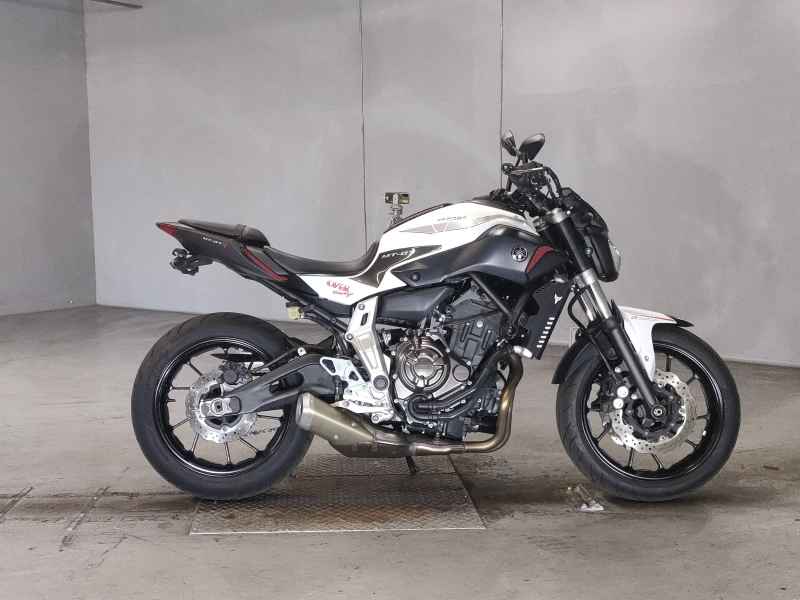 Yamaha MT-07 2015
