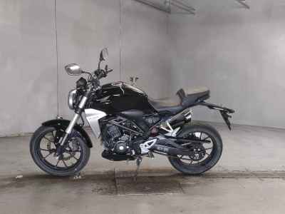 Honda CB250R 2018