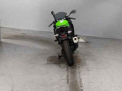 Kawasaki Ninja 400 2022