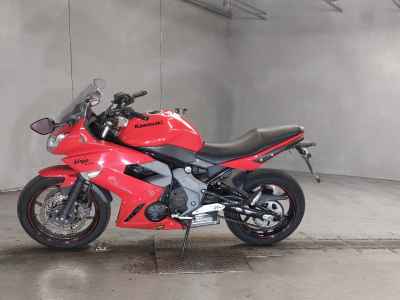 Kawasaki Ninja 400R 2012