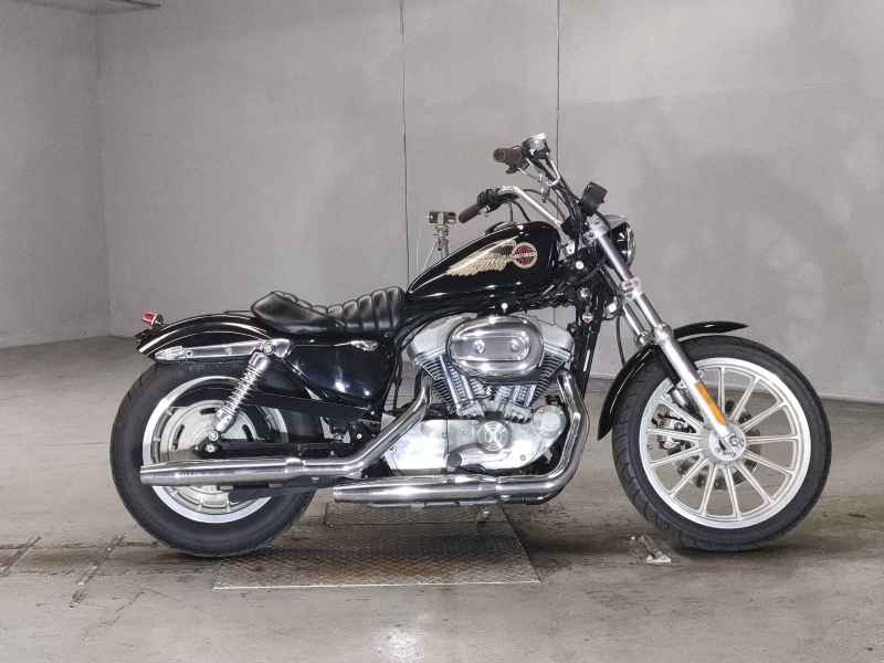 Harley-Davidson XL883 2005