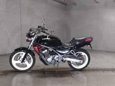 Kawasaki Balius ZR250