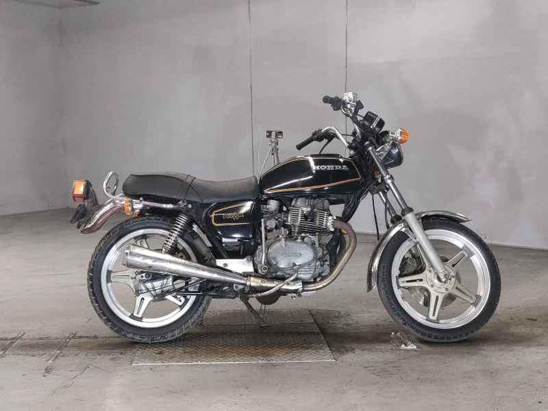Honda CB223S