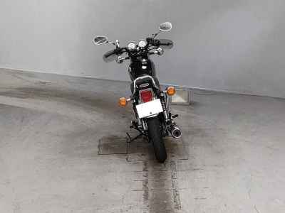 Yamaha SR400 2020