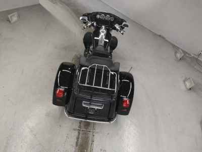 Harley-Davidson FLHTCTGSE1920 CVO 2022