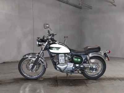 Kawasaki Estrella 2009
