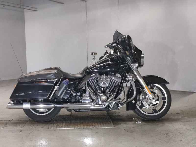 Harley-Davidson Street Glide FLHX1580 2011