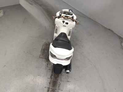Suzuki Skywave 250S