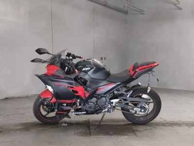 Kawasaki Ninja 250 2018