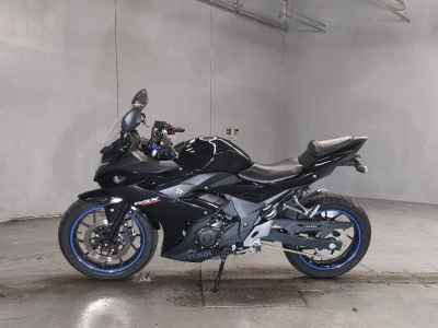 Suzuki GSX250R