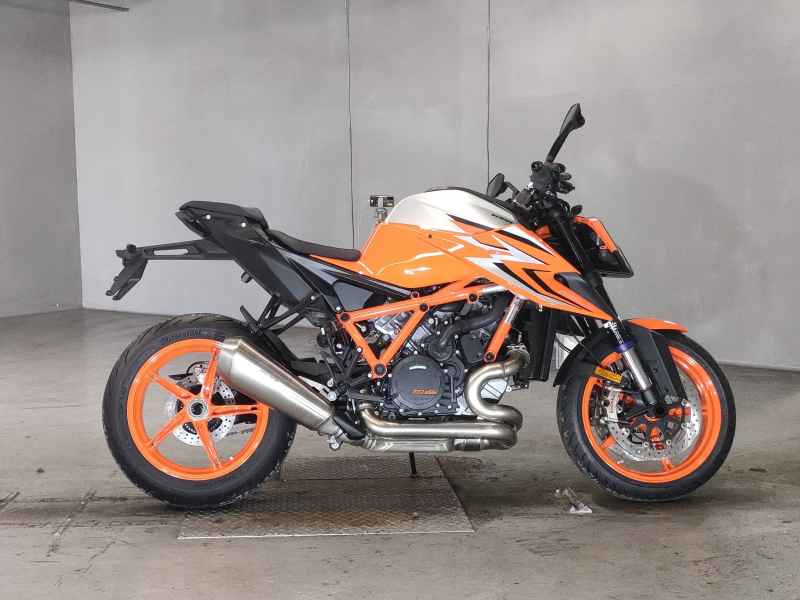 KTM 1290 Super Duke R 2022