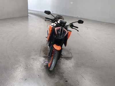 KTM 1290 Super Duke R 2022