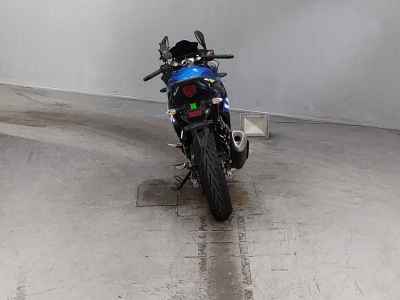 Suzuki GSX250R