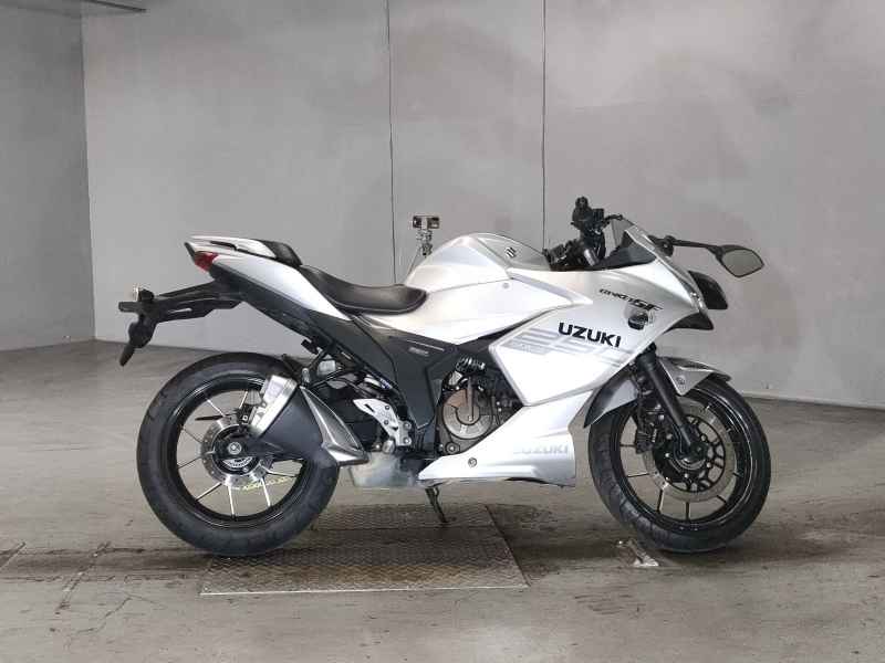 Suzuki Gixxer 250SF