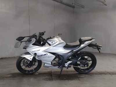 Suzuki Gixxer 250SF