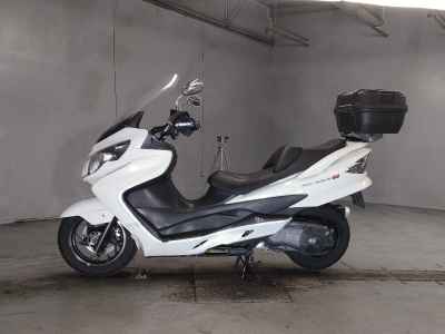 Suzuki Skywave 250M