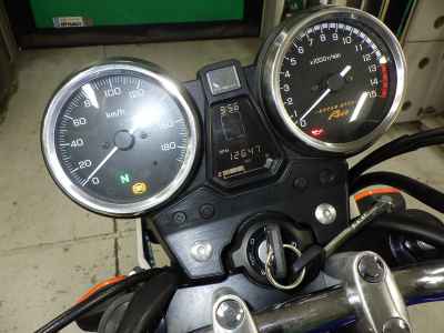 Honda CB400SF 2021
