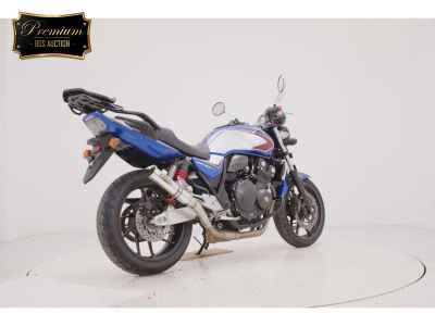 Honda CB400SF 2021