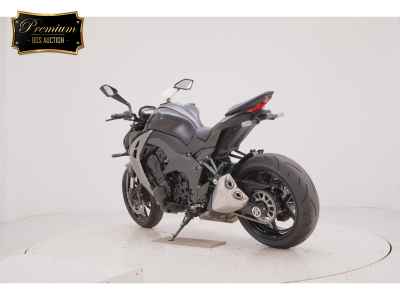 Kawasaki Z1000 2021