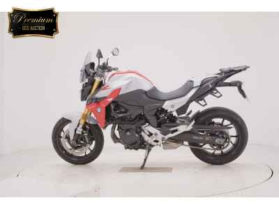 BMW F900R 2022