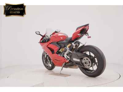 Ducati Panigale V2 2020