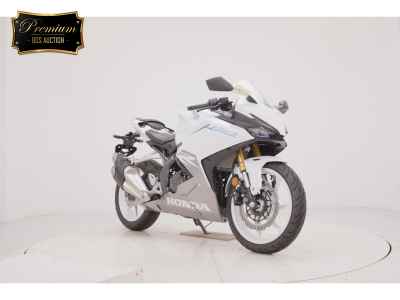 Honda CBR250RR 2023