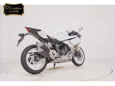 Honda CBR250RR 2023