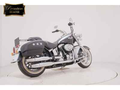 Harley-Davidson Deluxe FLSTN1580 2008