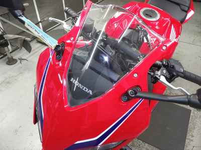 Honda CB650R E-Clutch 2024
