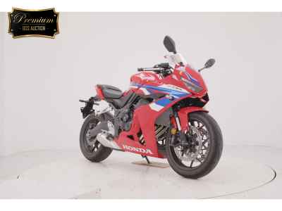 Honda CB650R E-Clutch 2024
