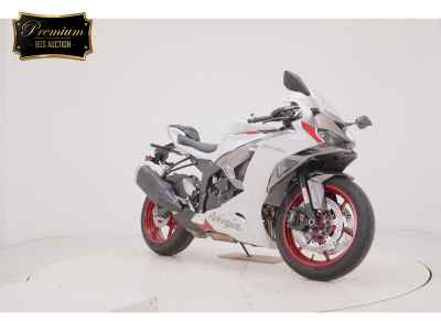 Kawasaki Ninja ZX-6R 2025