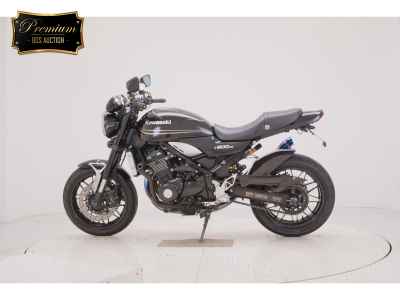 Kawasaki Z900RS 2017
