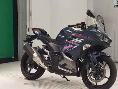 Kawasaki Ninja 400 2018