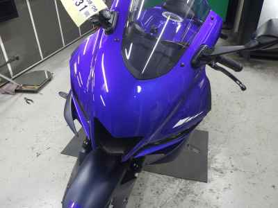 Yamaha YZF-R25 2022