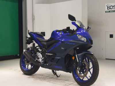 Yamaha YZF-R25 2022