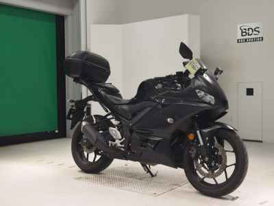 Yamaha YZF-R3 2021