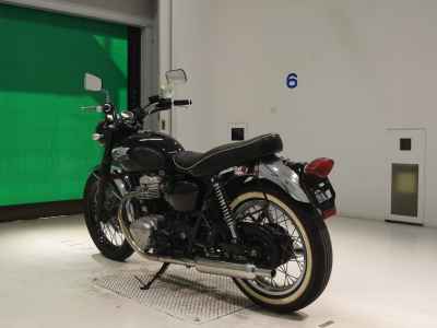 Kawasaki W400 2018