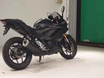 Yamaha YZF-R25 2019