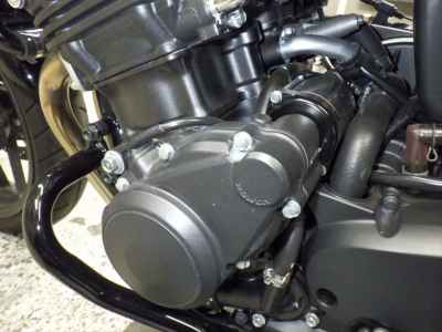 Honda CB400SF 2022