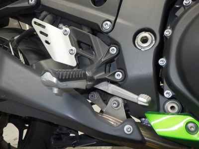 Kawasaki Ninja ZX-14R 2014