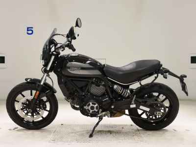Ducati Scrambler Sixty2 2016