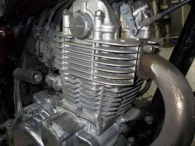 Yamaha SR400 2005
