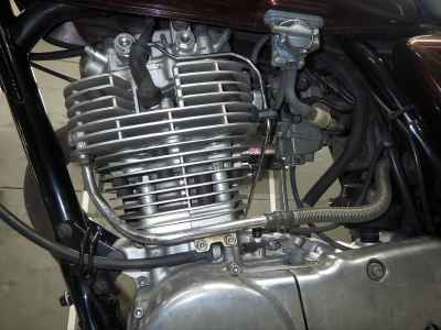 Yamaha SR400 2005