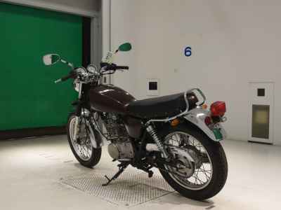 Yamaha SR400 2005