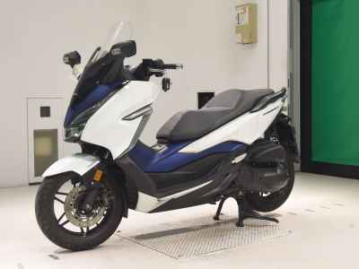 Honda Forza 2018