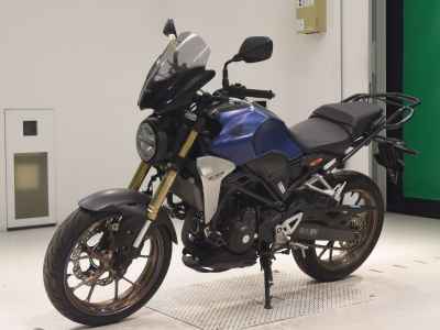 Honda CB250R 2019